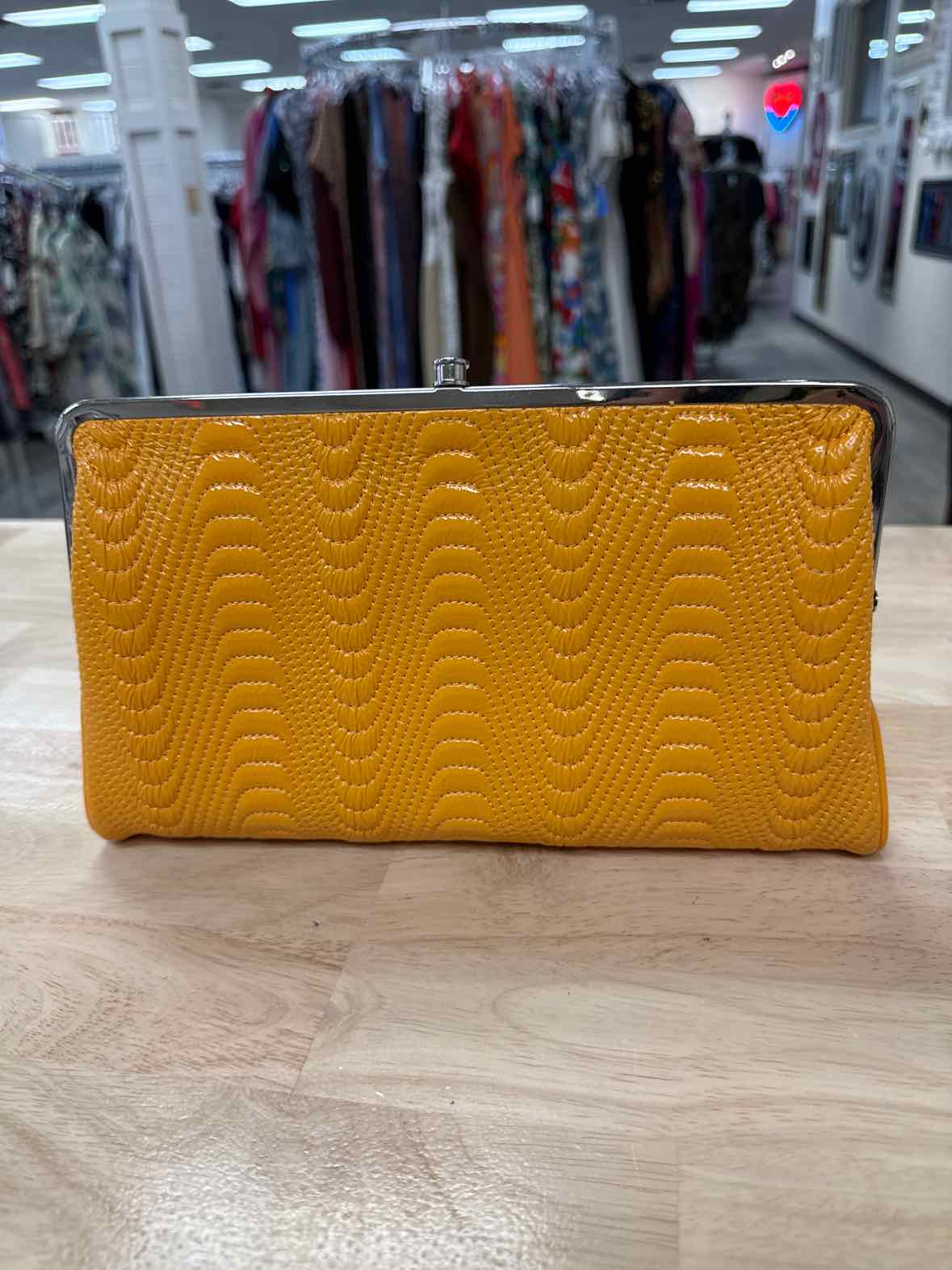 Hobo Mustard clutch Leather Handbag