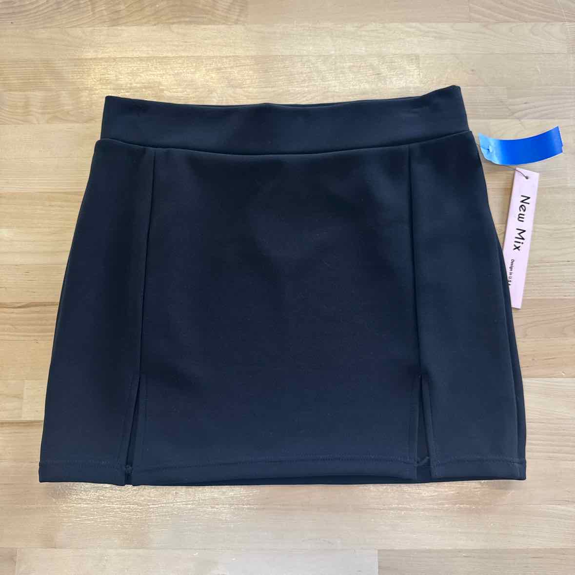 New Mix Size L Black Skirt