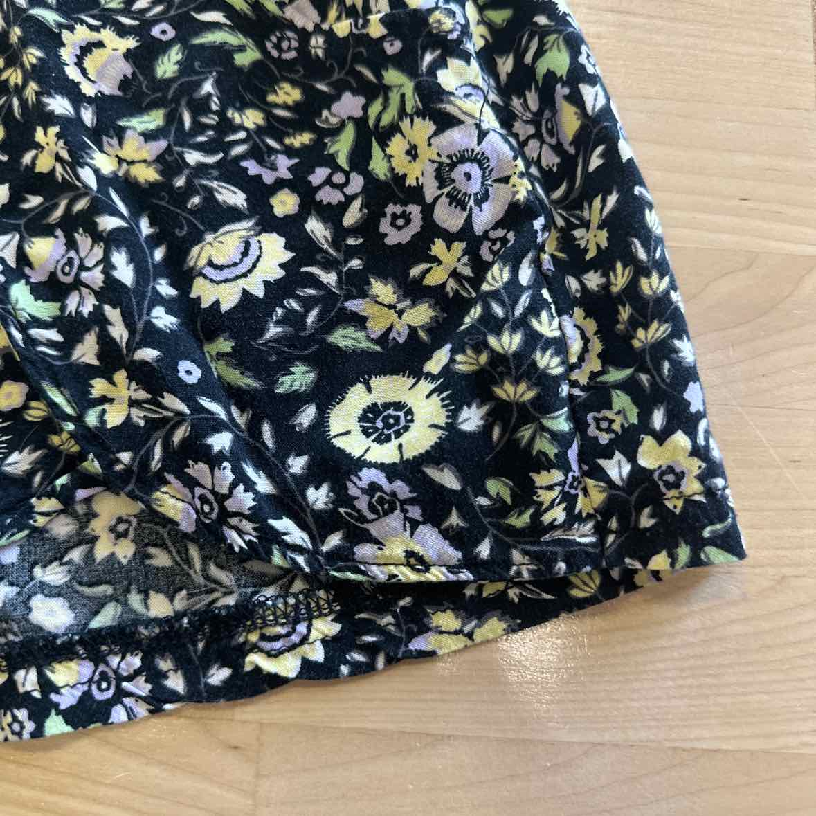 Vanilla Star Size XS Black Shorts