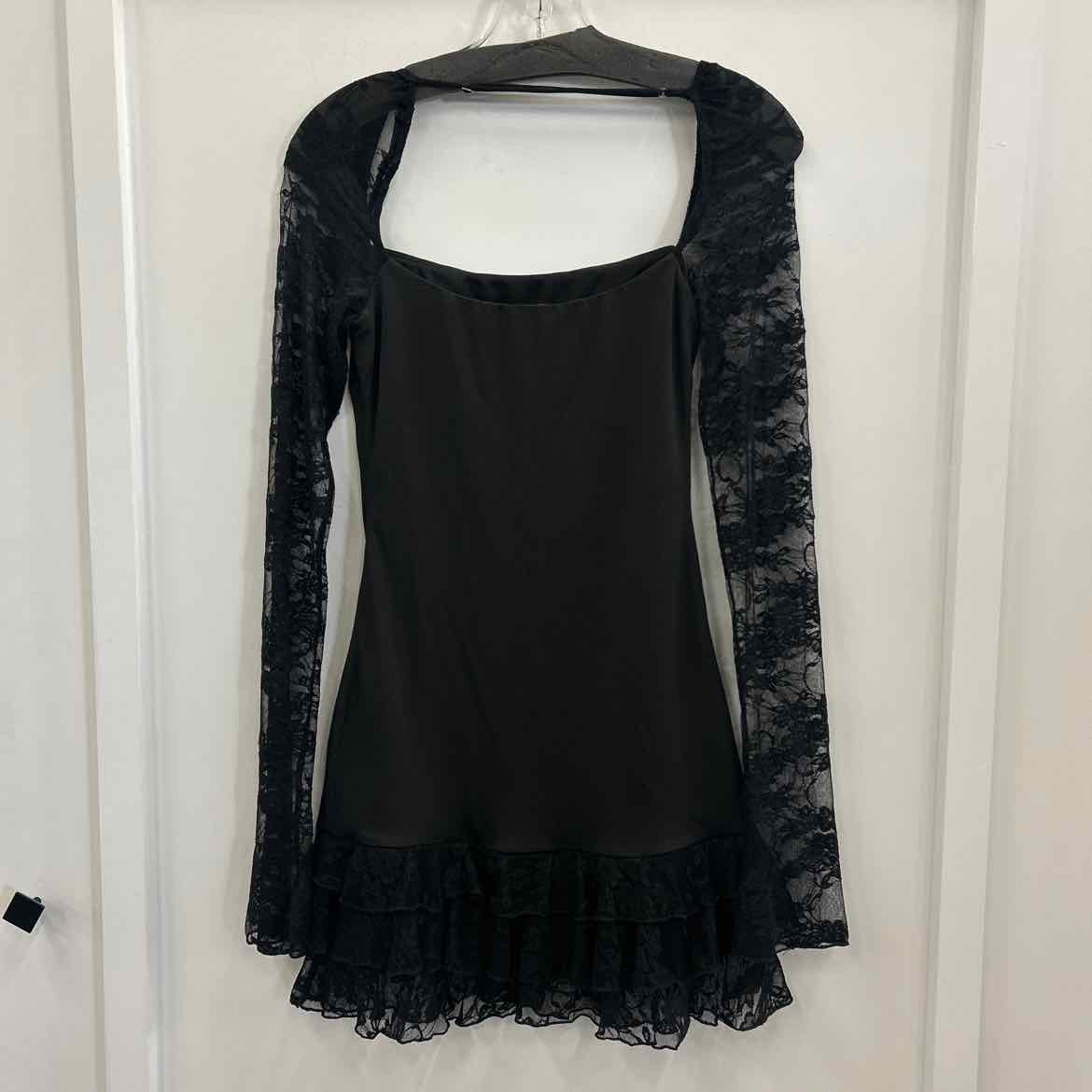 Lucy in the sky Size M Black Preloved Dress