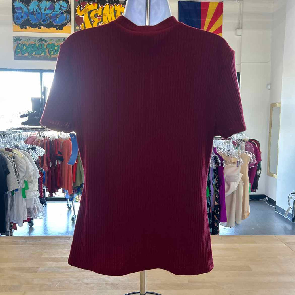 BelleSky Size L Red Preloved T-Shirt SS