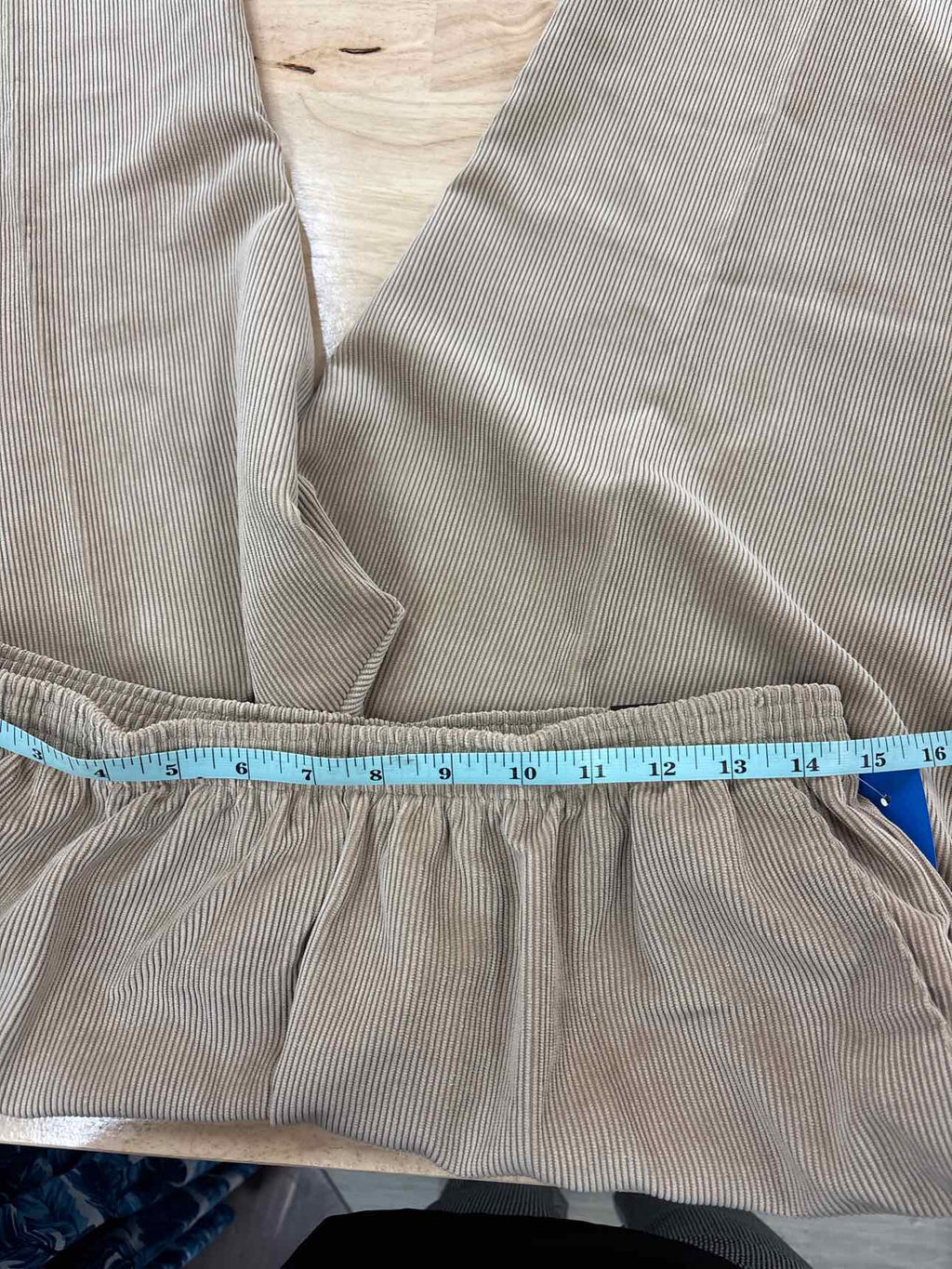 Alfred Dunner Size 16P Tan New Pants