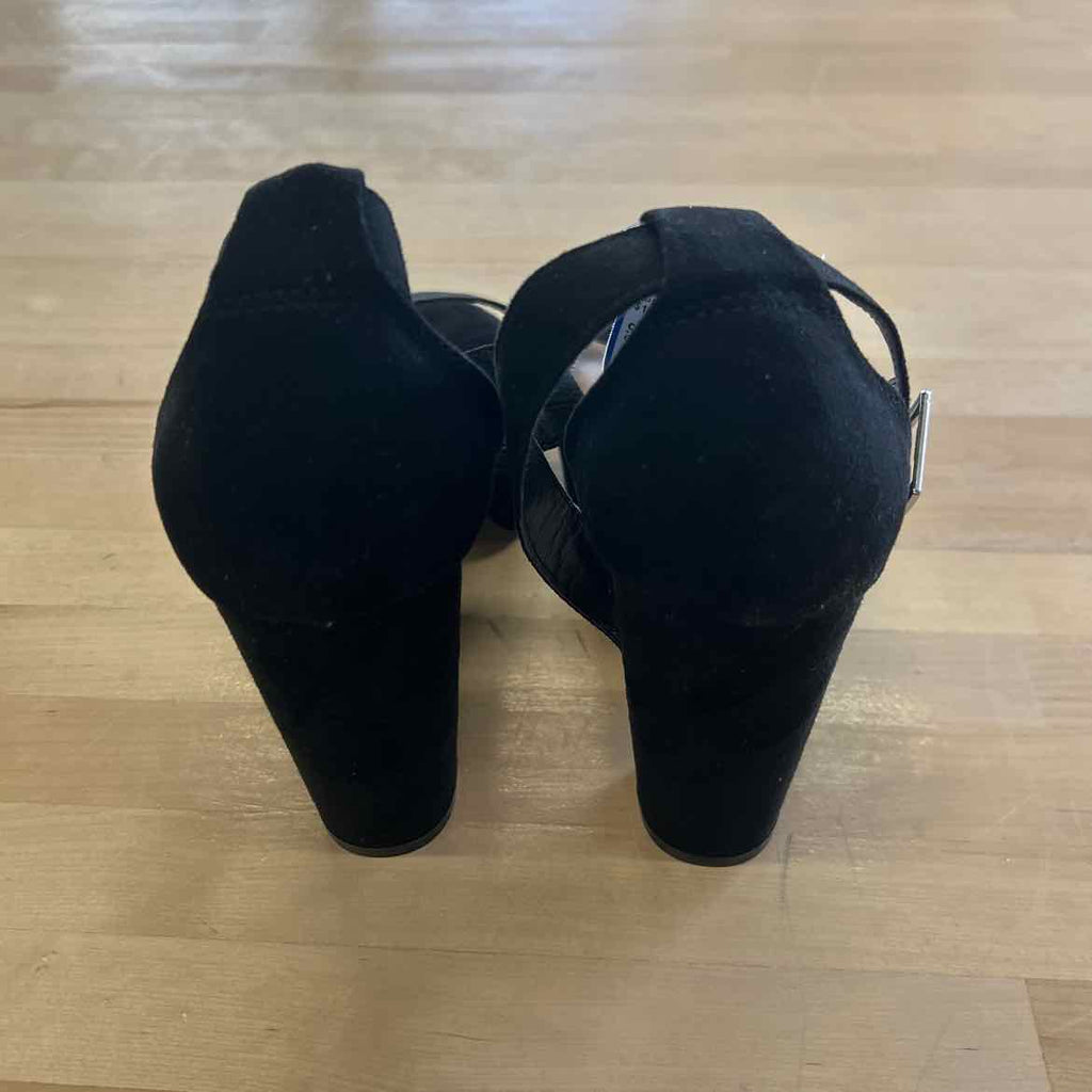 Torrid Size 8.5 Black Preloved Heels