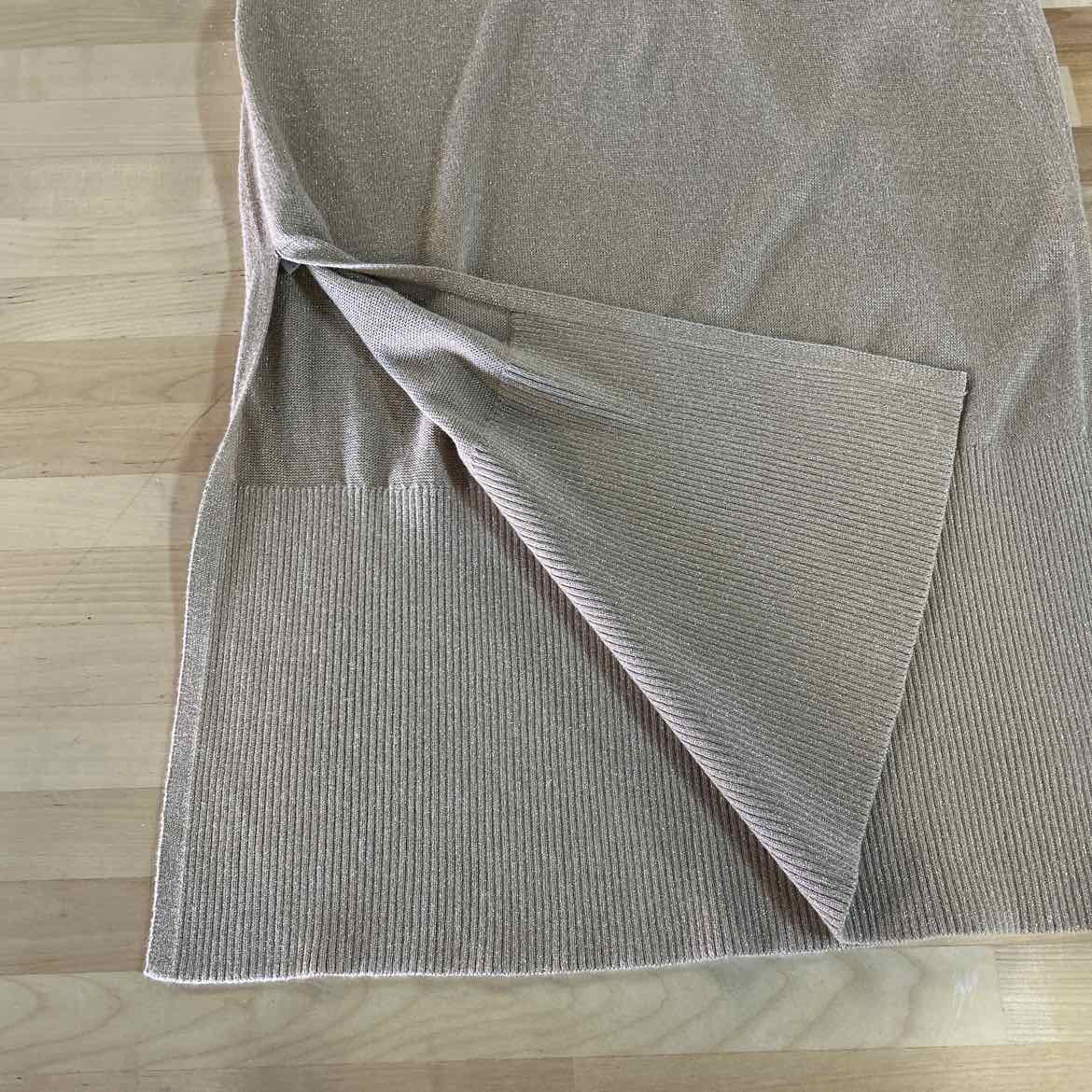 Banana Republic Size M Beige Preloved Skirt