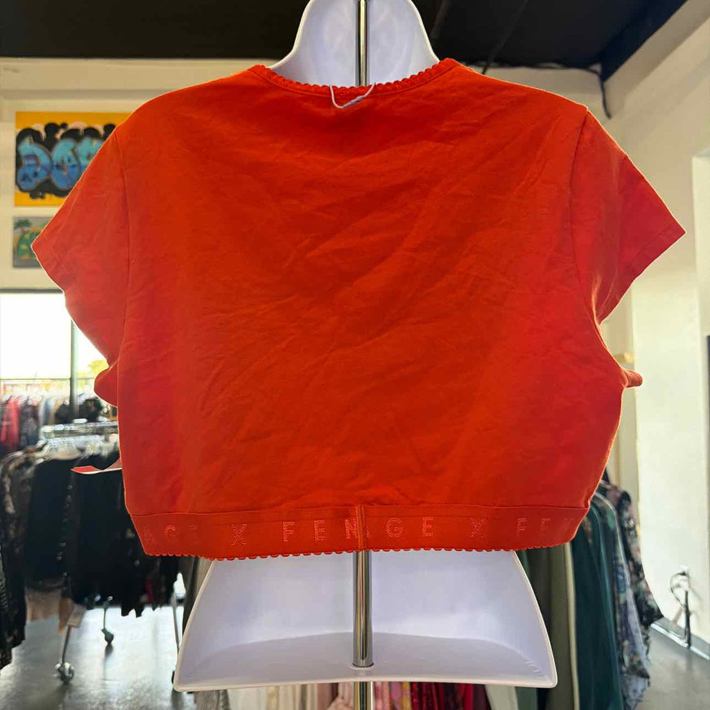 Fendi Size 3X Orange Preloved T-shirt