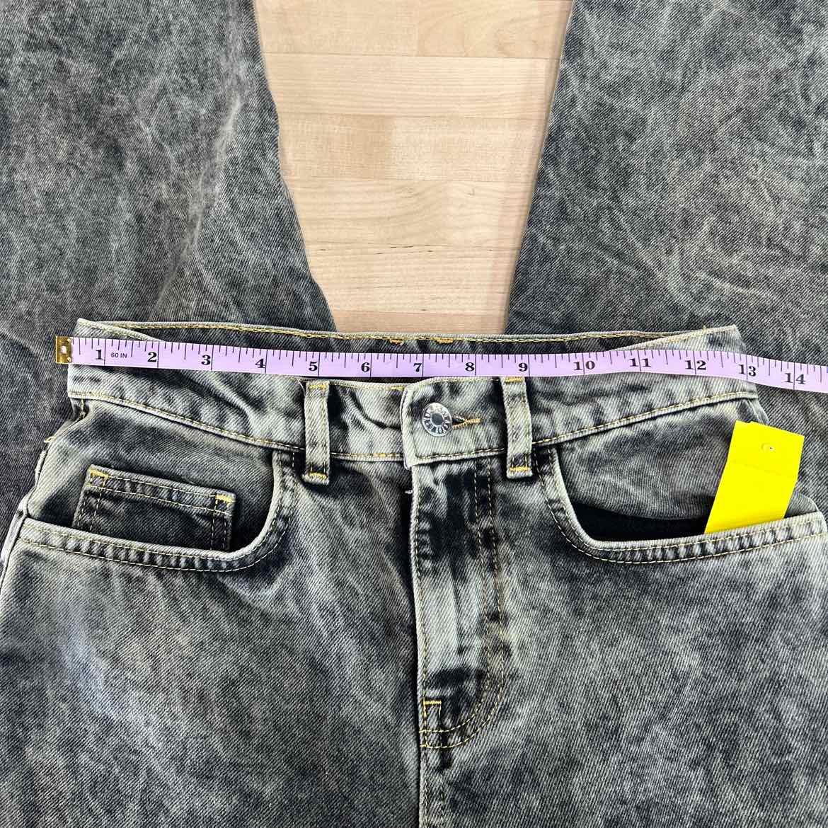 Size 0 Green Preloved Jeans