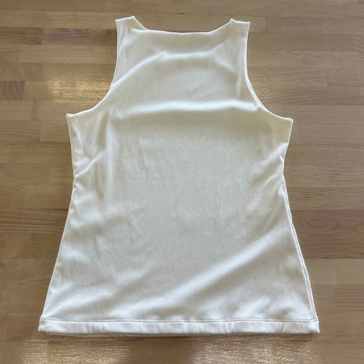 Tahari Size XS Cream Tank