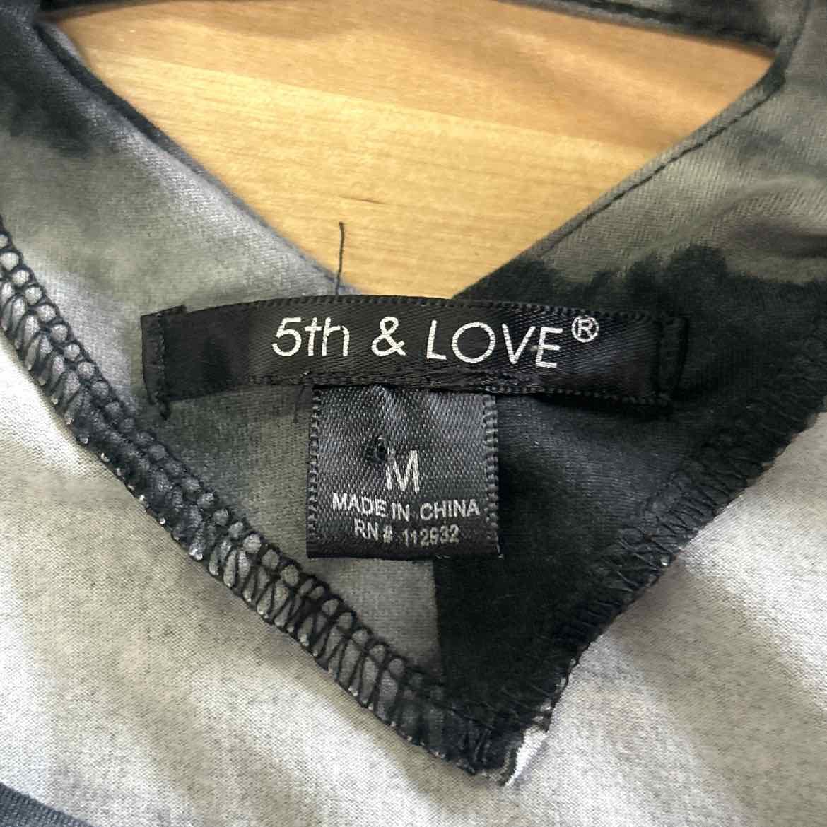 5th & Love Size M Navy/Gray Dress