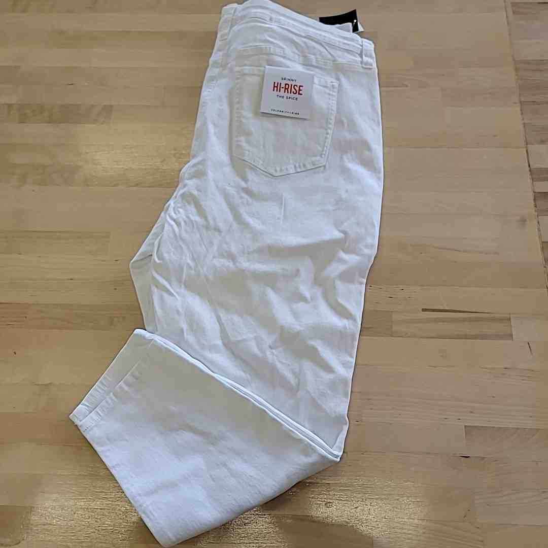 Celebrity pink Size 22 White Jeans  Skinny High Rise The Spice NWT