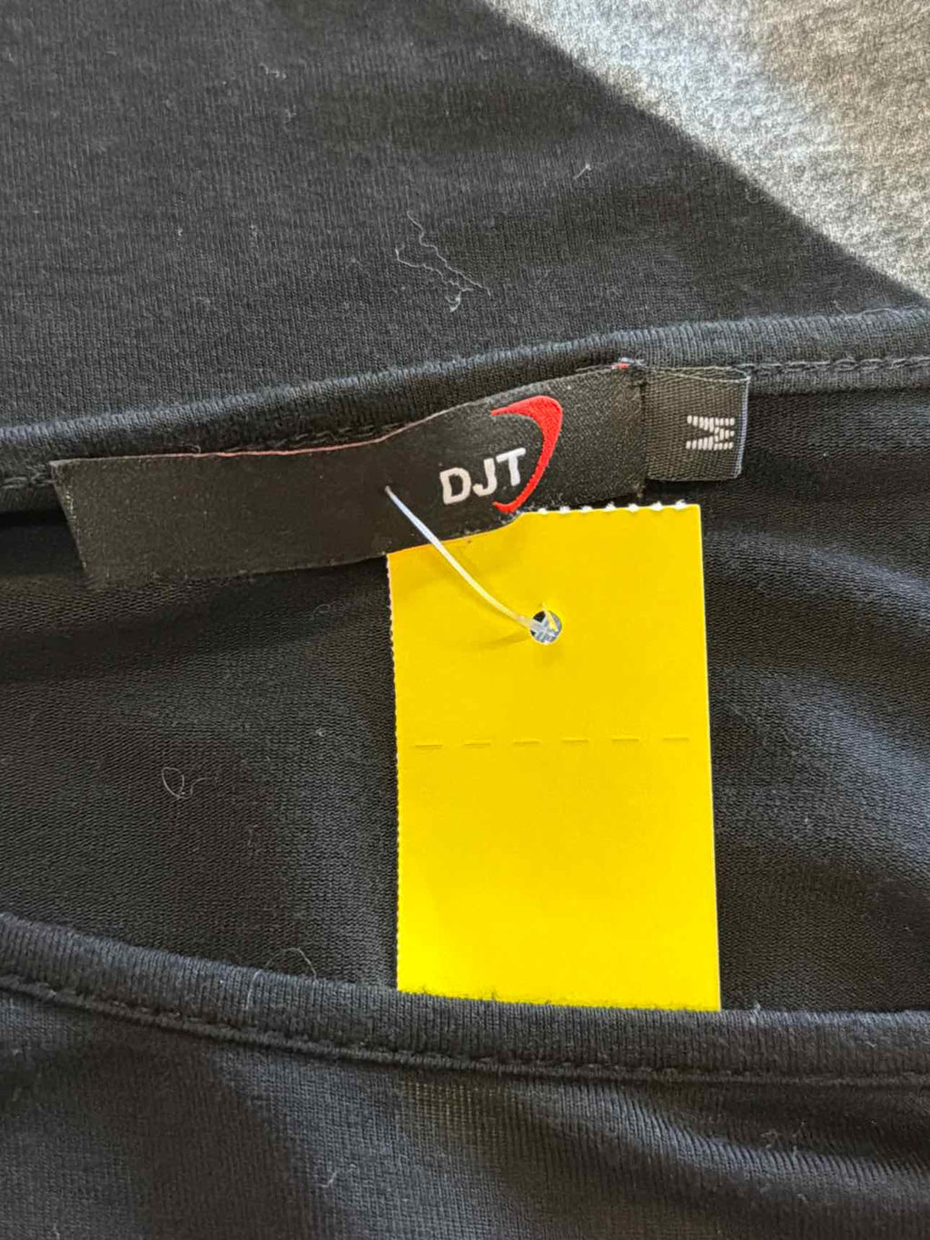 DJT Size M Black Gray Long Sleeve