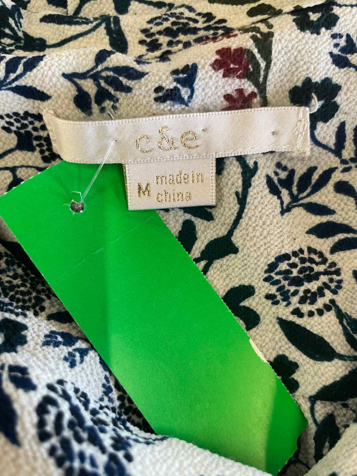 C&E Size M Multi-Color Blouse