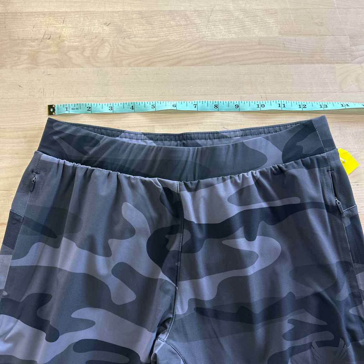 ASRV Size M Gray MENS Athletic Pants
