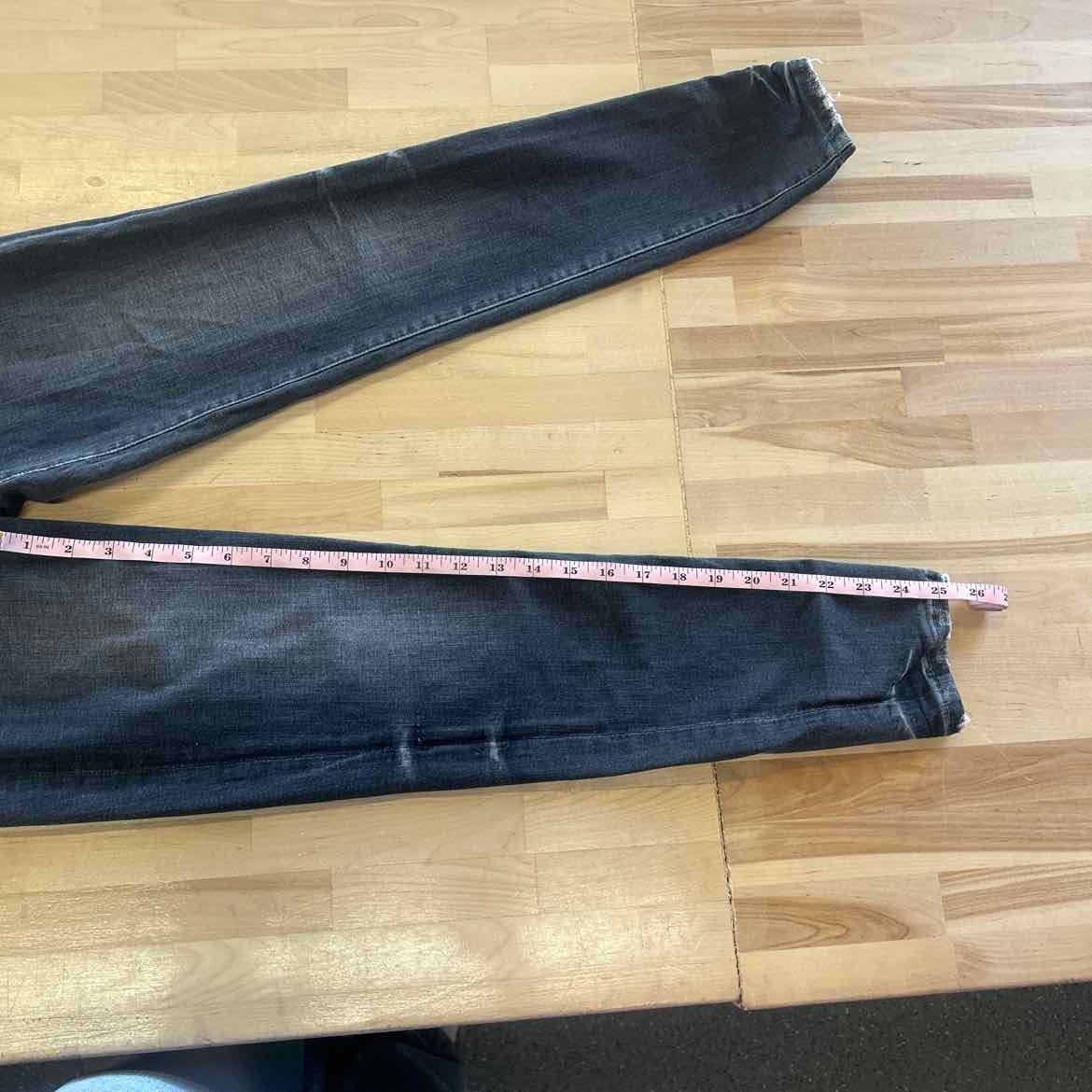 Flying Monkey Size 28 Black Preloved Pants