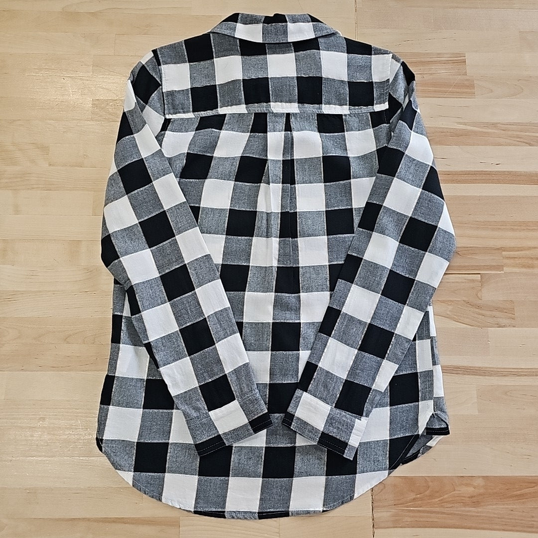 Perfect Fit Size S Black Preloved flannel