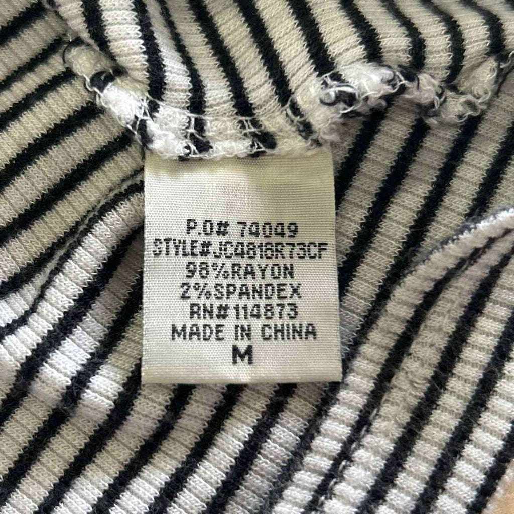 Chance or Fate Size M White & Black Preloved Blouse SS