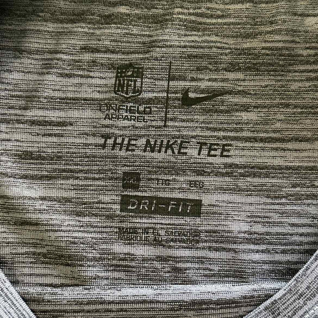 Nike Size XXL Grey Preloved Athletic Tee