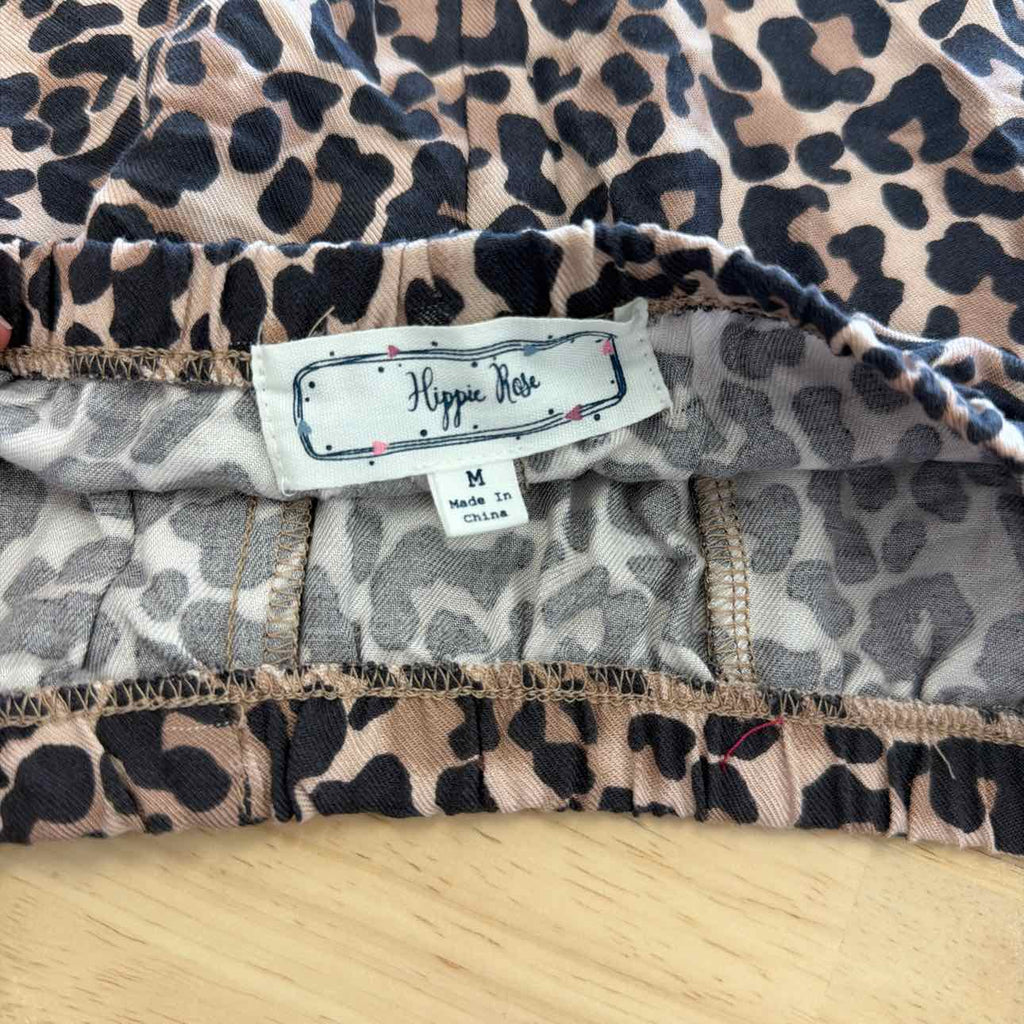 hippie rose Women Size M  Brown New Shorts  Leopard Pull-on Drawstring Shorts