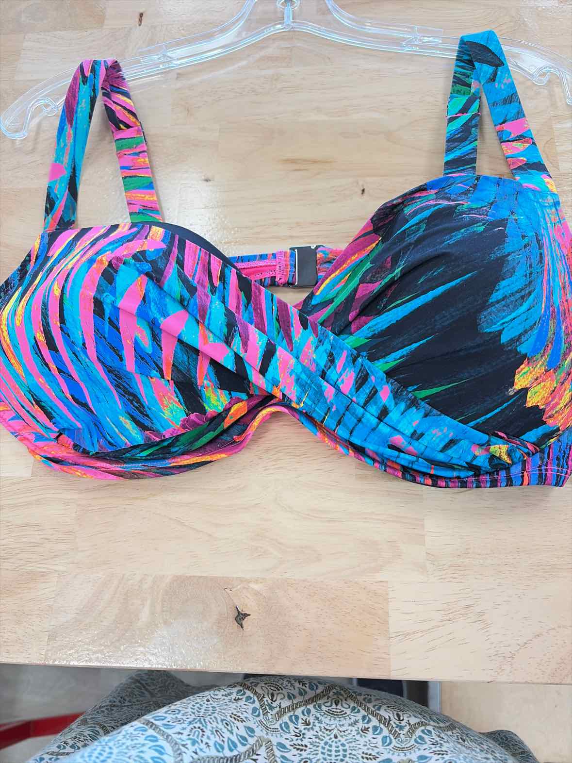 Bleu Size 38DD Over the Shoulder Underwire D-DD Cup Bikini Top