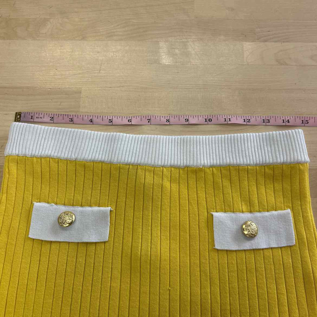 Almost Famous Size 2X Yellow Preloved Skirt