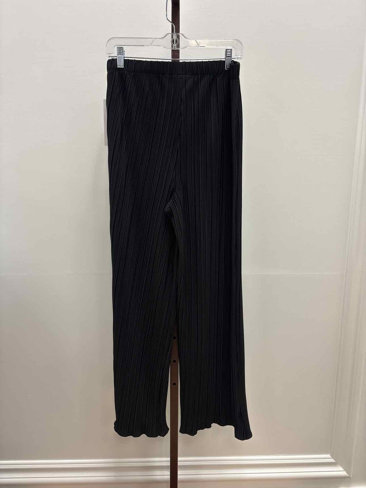 rafaella Size M Black Ribbed New Pants