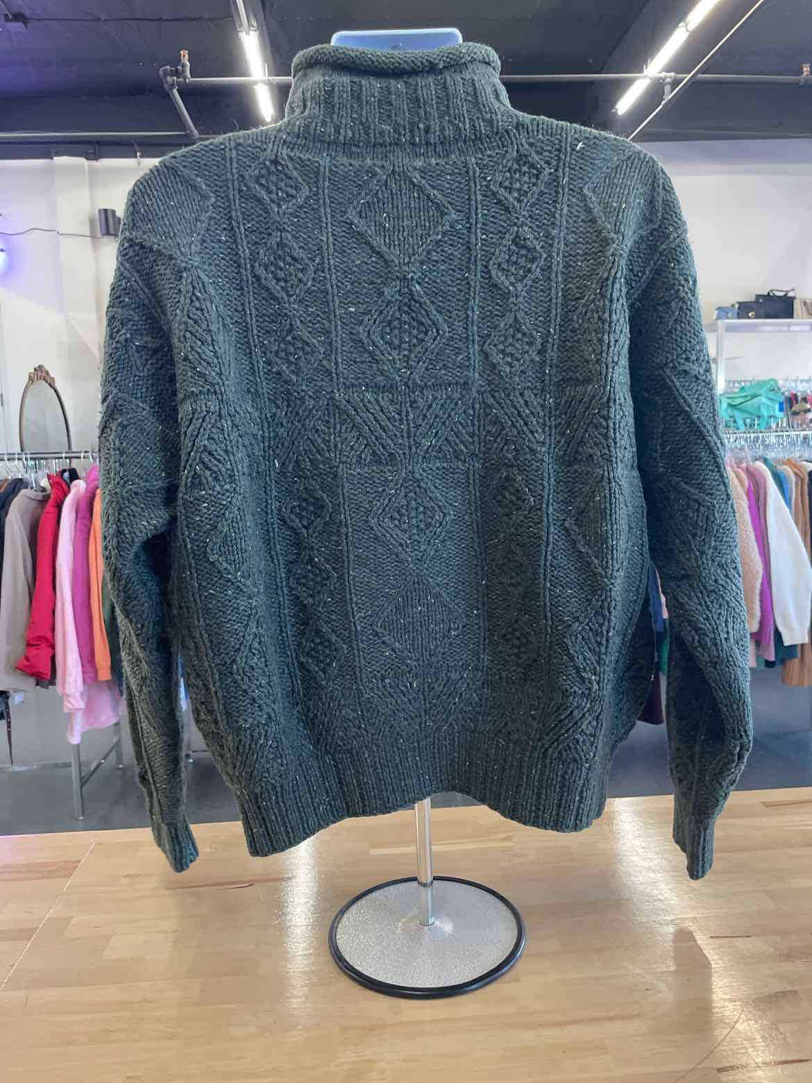 Alexander Jordan Size XL Green MENS Sweater