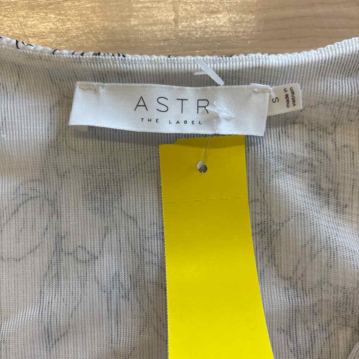 astr Size S White & Black Blouse