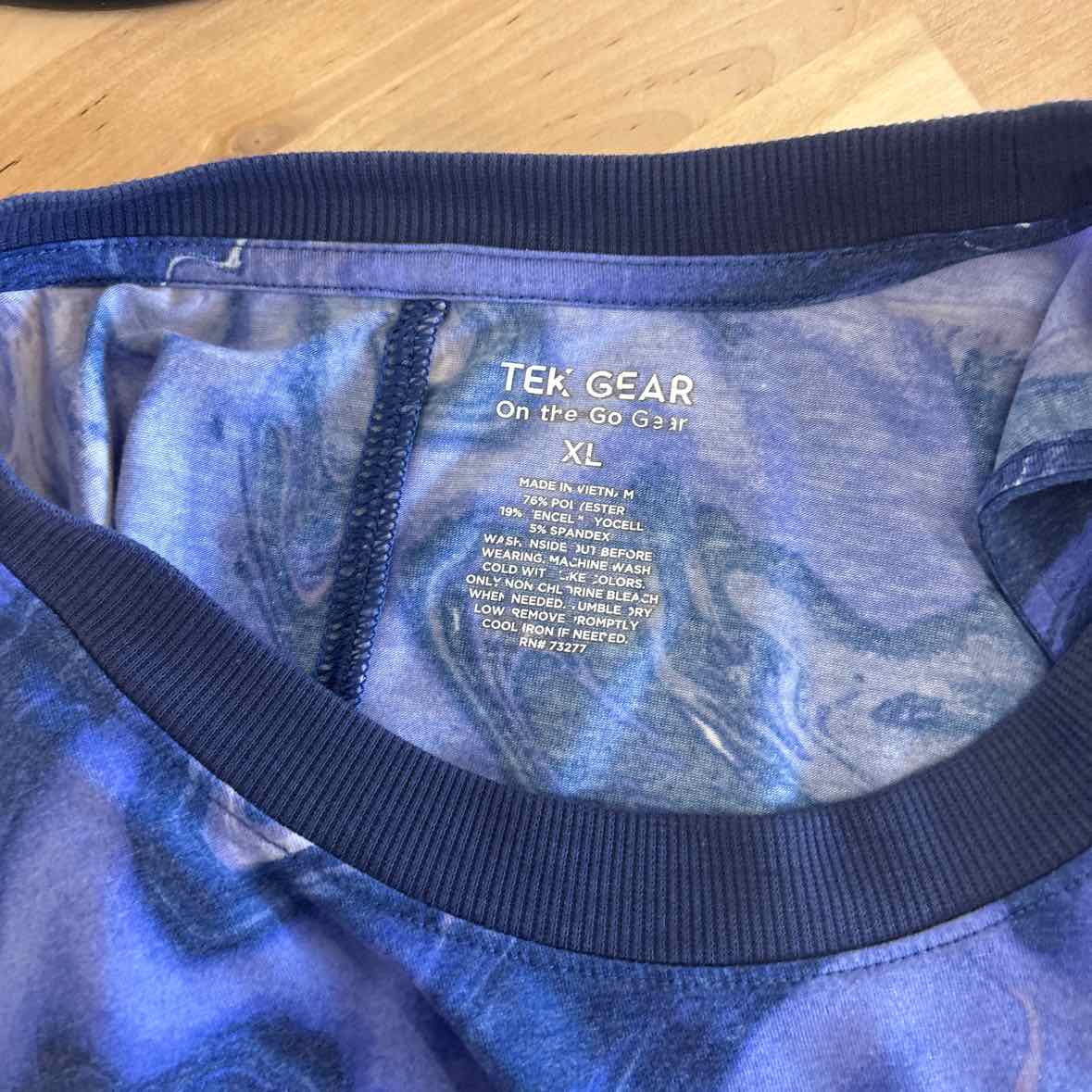 Tek gear Size XL Purple Tank