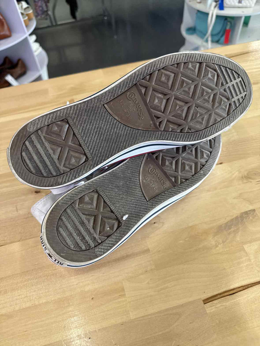Converse Size 10 White MENS Sneakers