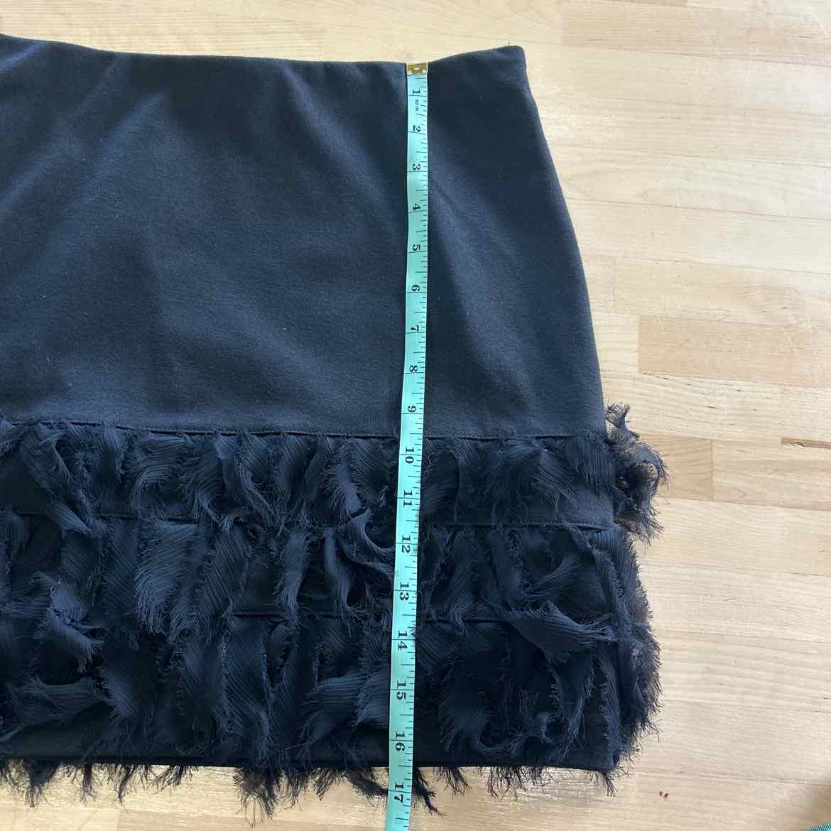 Ann Taylor Size 2P Black Preloved Skirt