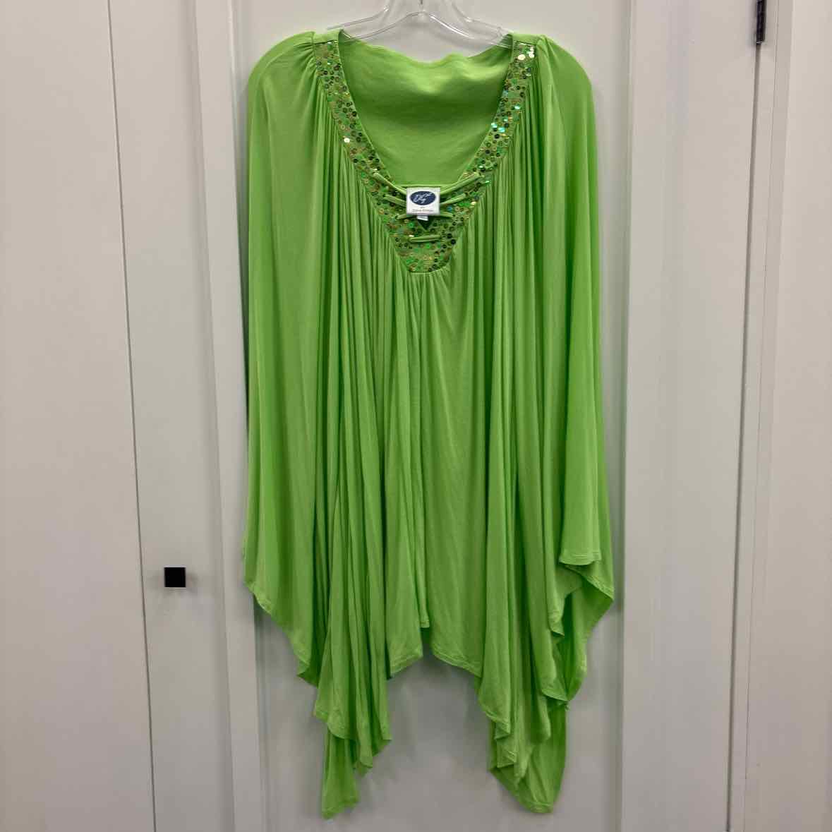 DG2 Size 2X Green Poncho