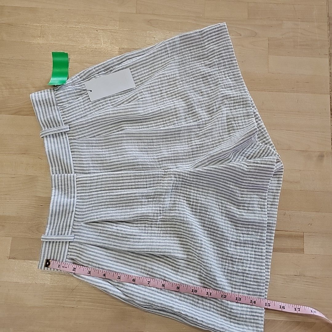 Bcx Juniors' Striped Pleat-Front Mid-Rise Shorts - Grey - 5