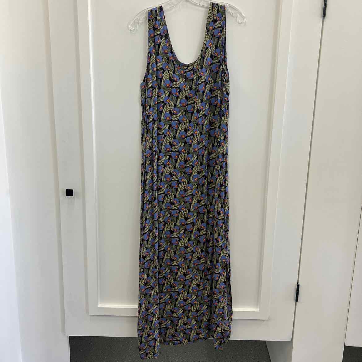 FLAX Size L Green 2 pc Dress Set