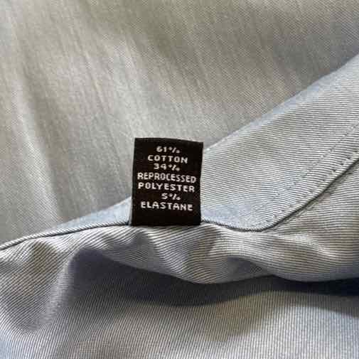 Mens Van Heusen(R) Regular Fit Wrinkle Free Long Sleeve Dress Shirt