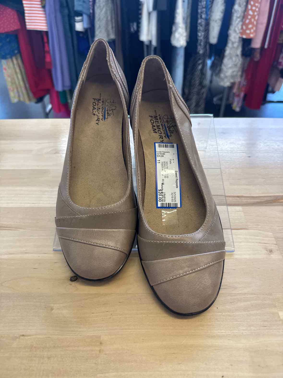 Lifestride Shoe Size 11 Brown Flats