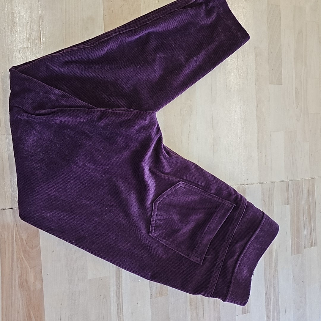 Gloria Vanderbilt Size L Wine Pants