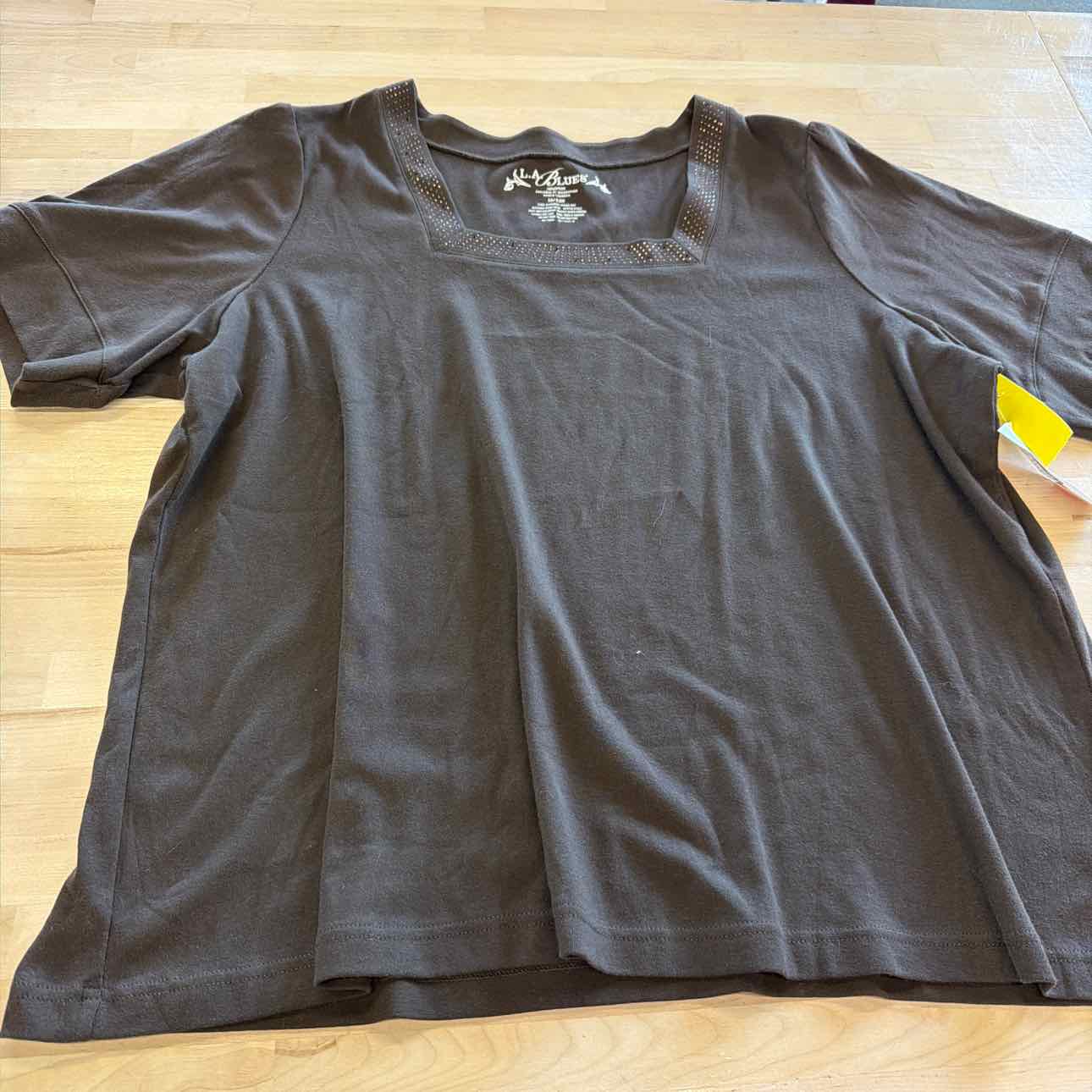 LA Blues Size 30 Brown Blouse