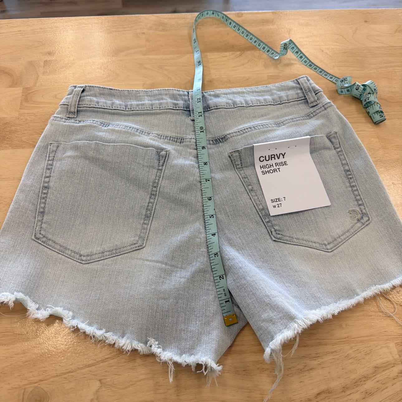 Indigo Rain Women Size 7 Blue New Shorts