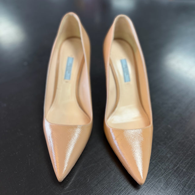 Prada Shoe Size 10 Nude Leather Heels