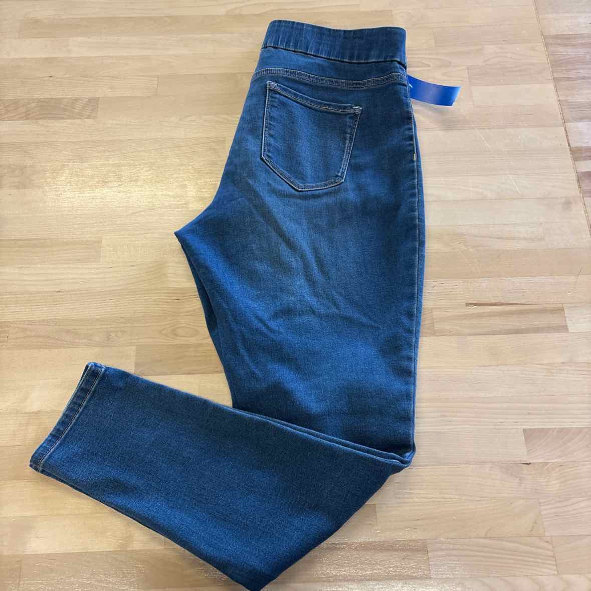 Nine West Size 12 Blue Denim Jeans