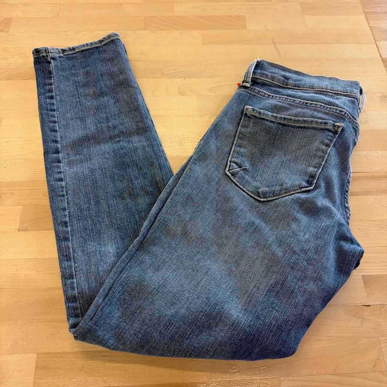 Diva Size 6 Denim Preloved Jeans