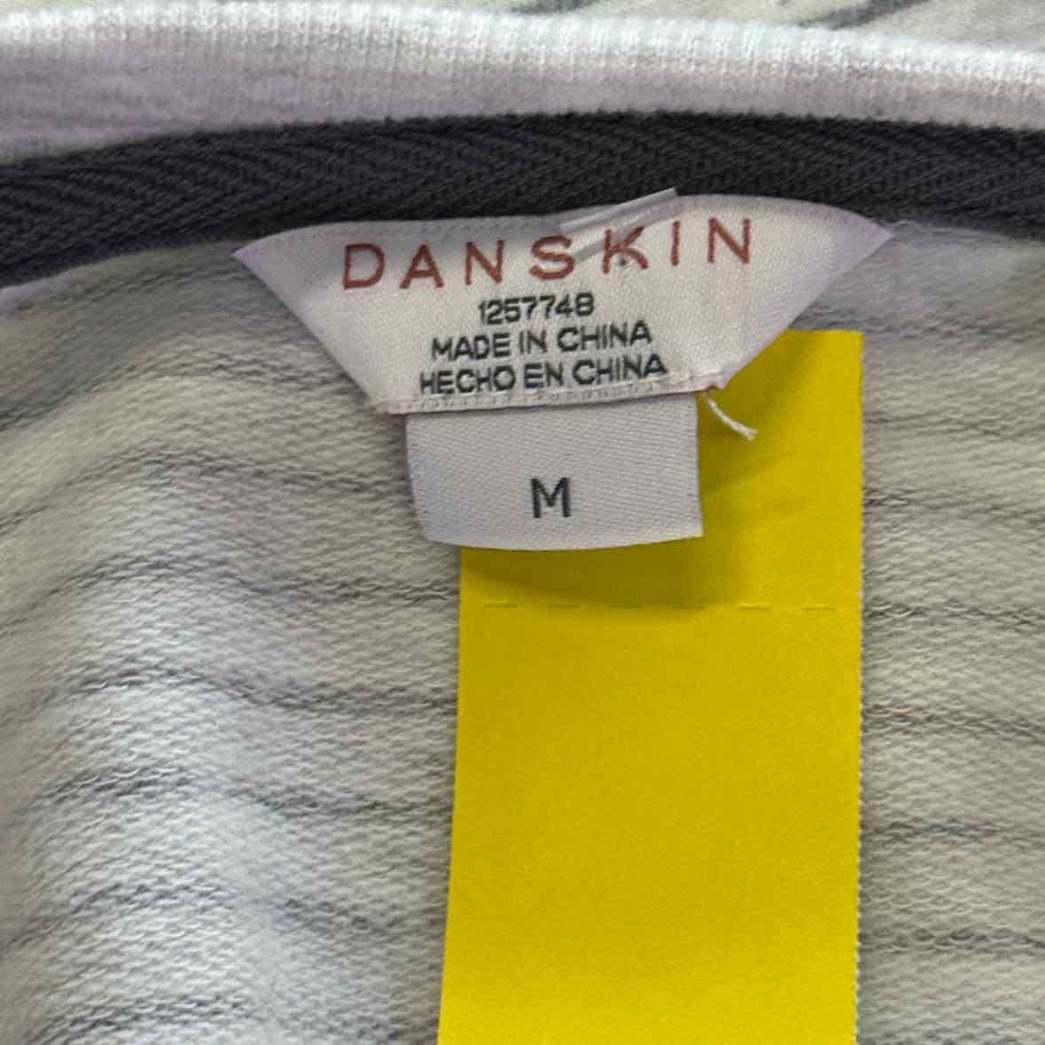 Danskin Size M Gray Long Sleeve