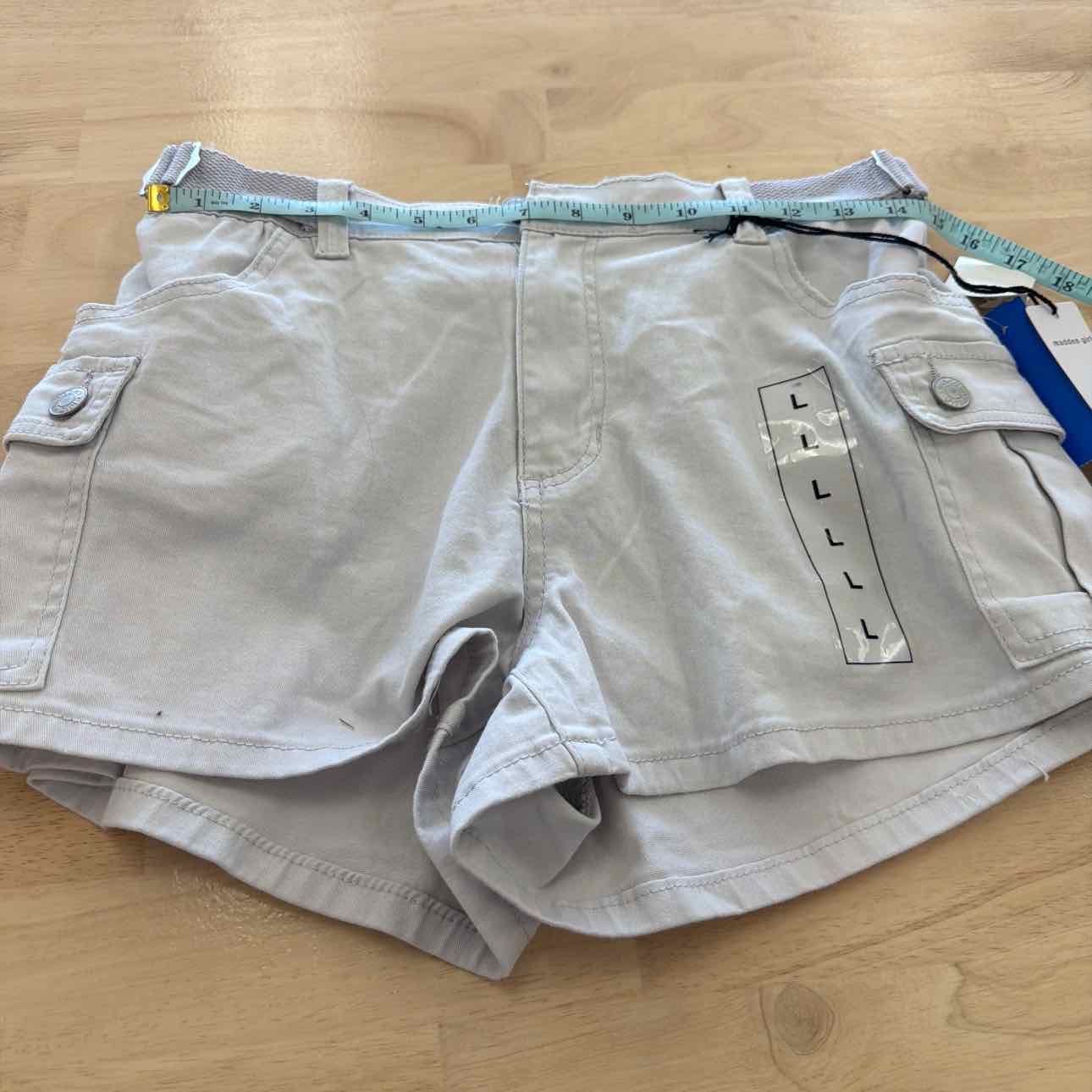 Madden Girl Women Size L  Gray New Shorts High Rise Utility Shorts