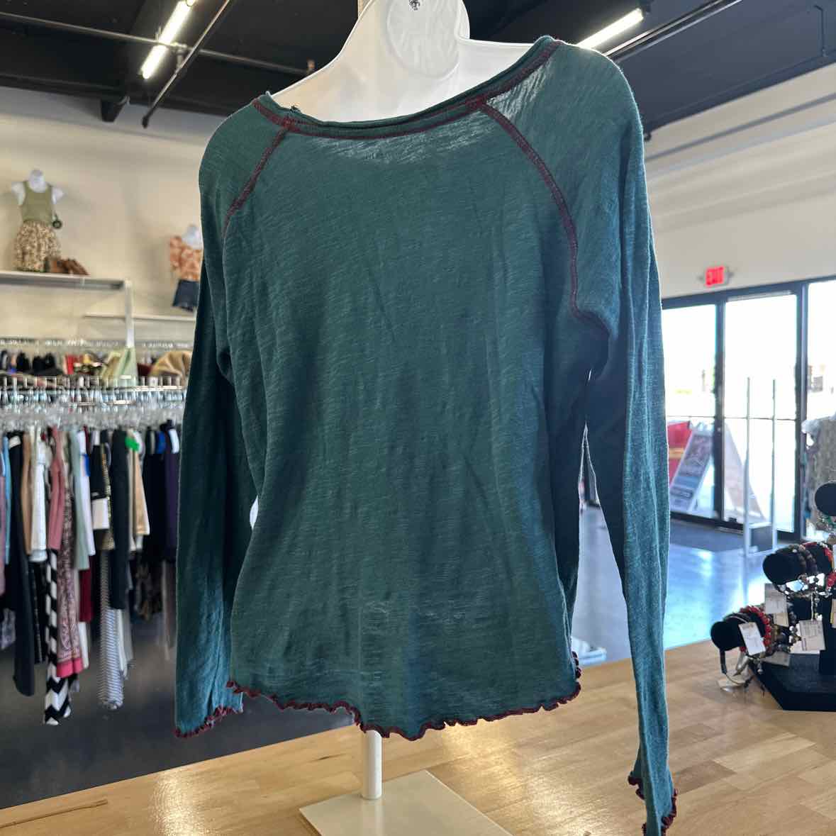 Natural Life Size M Green Long Sleeve