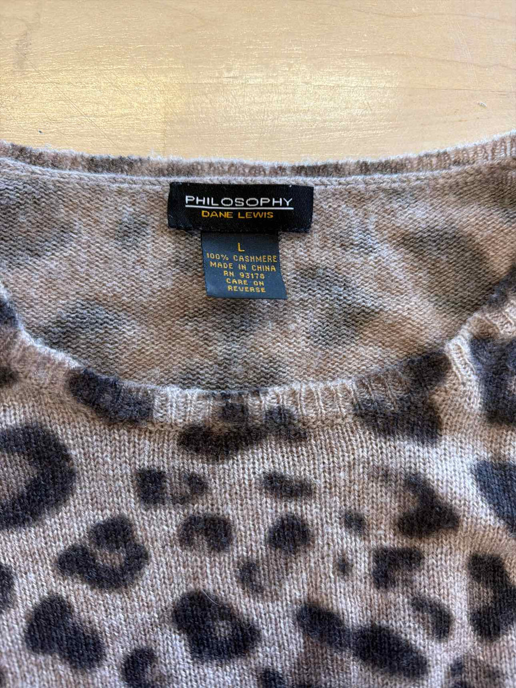 Philosophy Size L Brown Sweater