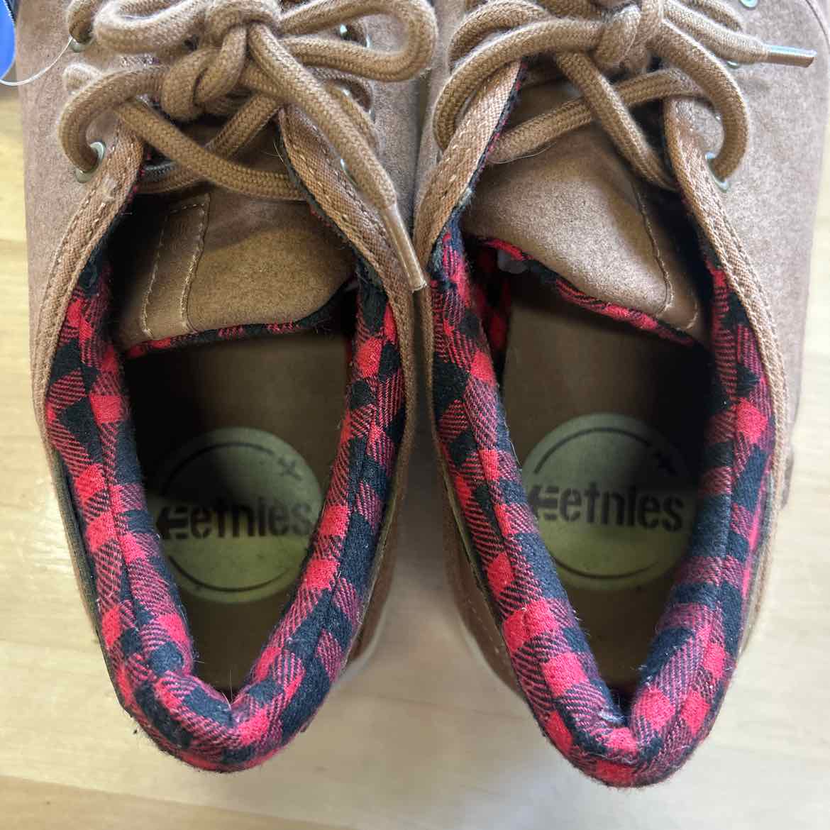Etnies Men's Size 10 Brown MENS Sneakers
