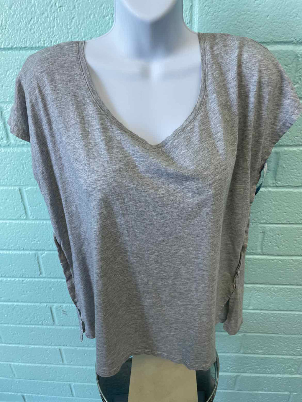 J Jill Size S Gray Shirt