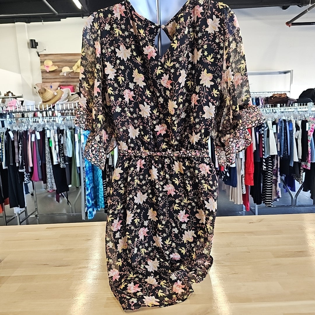 Lauren Conrad Size L Black Dress