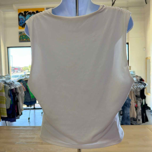 Abercrombie Size XL White Sleeveless