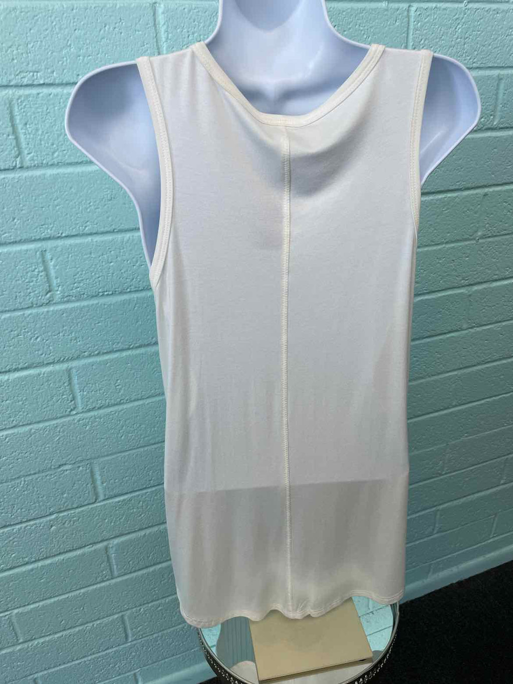 Vocal Size M Beige Shirt