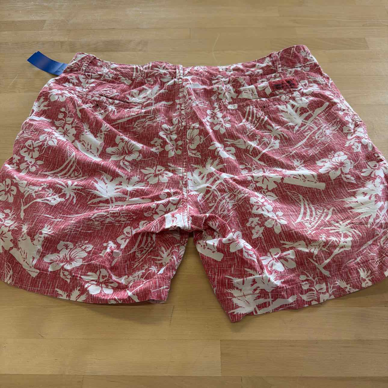 Izod Men's Size 34 Pink MENS Shorts